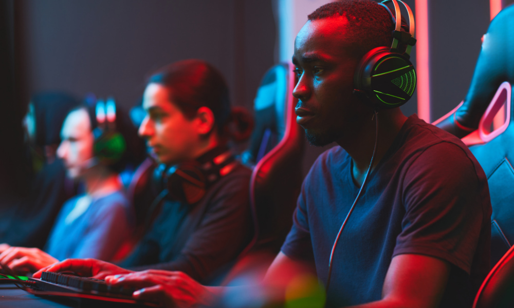 Strategies for Winning in eSports Games