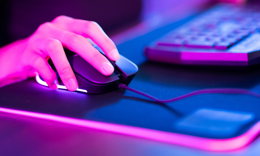 How to Play Better with Keyboard and Mouse: Tips and Tricks